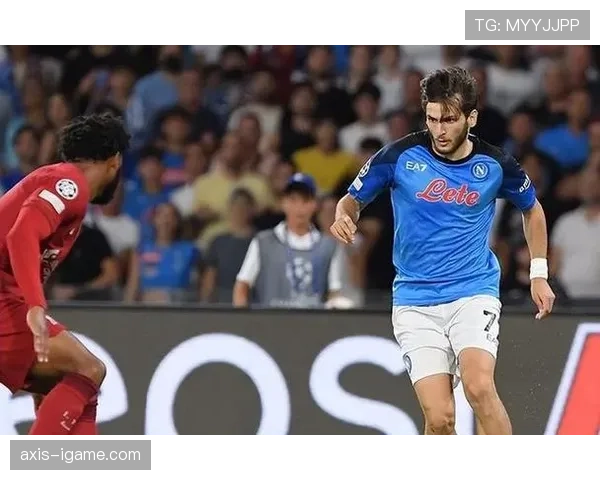 西甲豪门重磅引援，转会市场热度持续攀升