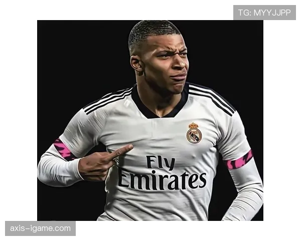 足球巨星闪耀赛场，稳健表现铸就激情荣耀时刻